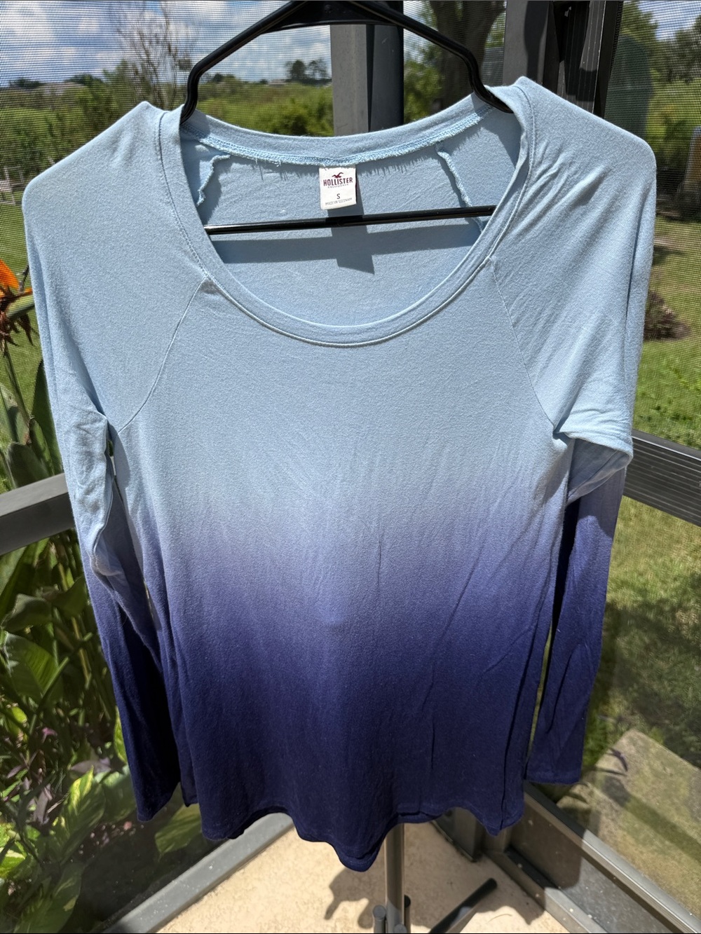 Hollister Ombre Scoop-Neck Long Sleeve Tee in Light Blue and Navy